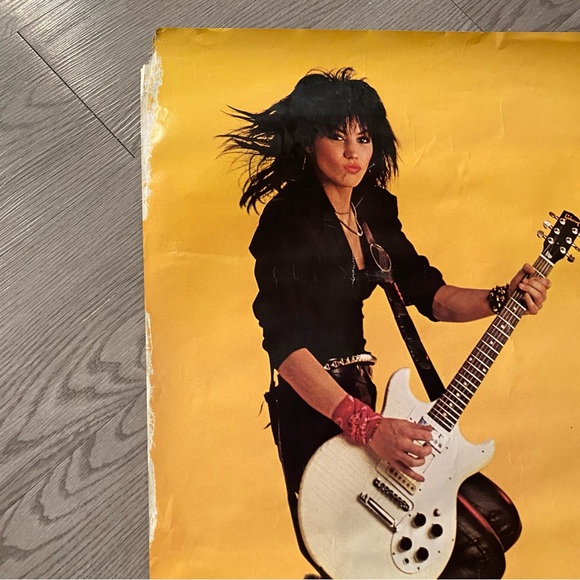 Vintage 1983 Joan Jett & The Blackhearts Album 34"x23" Promotional Poster - Picture 7 of 16